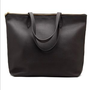 CUYANA/ mini zipper tote pebbled black